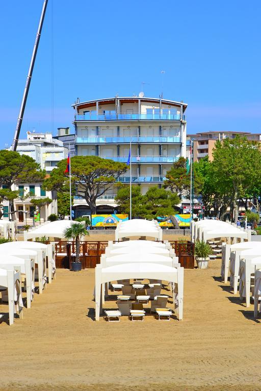 Sunbeach Apartments Lignano Sabbiadoro Exterior foto